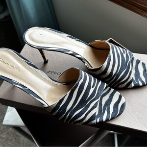 AUTHENTIC Gianvito Rossi CHERIE Black and Cream Zebra Heels 41